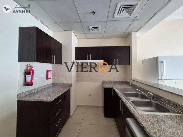 Mazaya 25, Queue Point, Liwan, Dubai