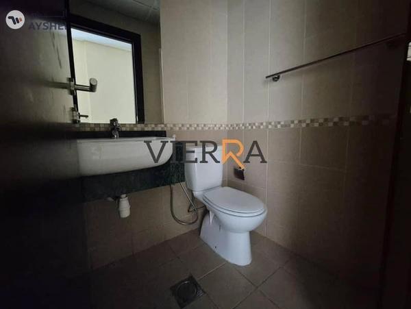 Mazaya 25, Queue Point, Liwan, Dubai