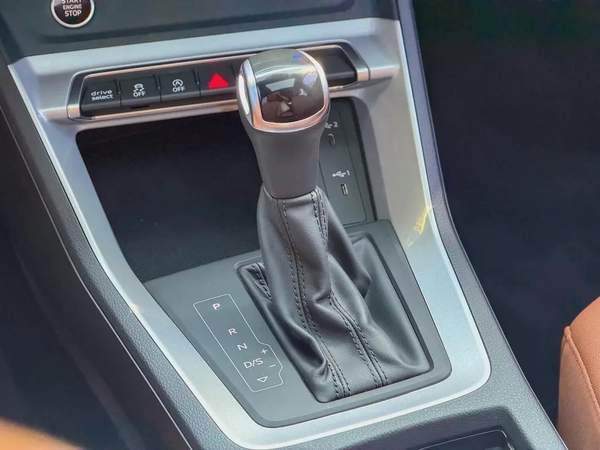 2024 Audi Q3 35 TFSI - GCC Specs - Brand New