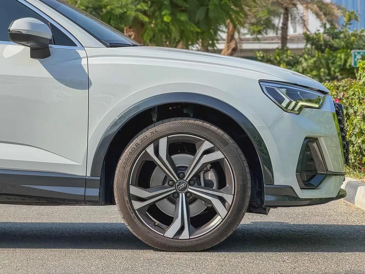 2024 Audi Q3 35 TFSI - GCC Specs - Brand New-18-18