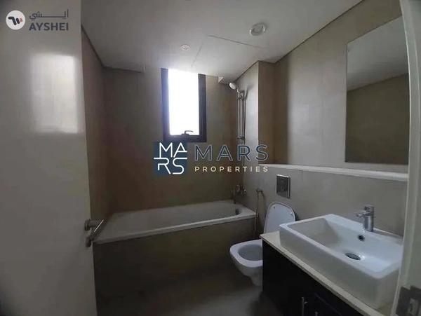 The Lavish 4BHK + Majlis Villa For Rent in Nasma Residense