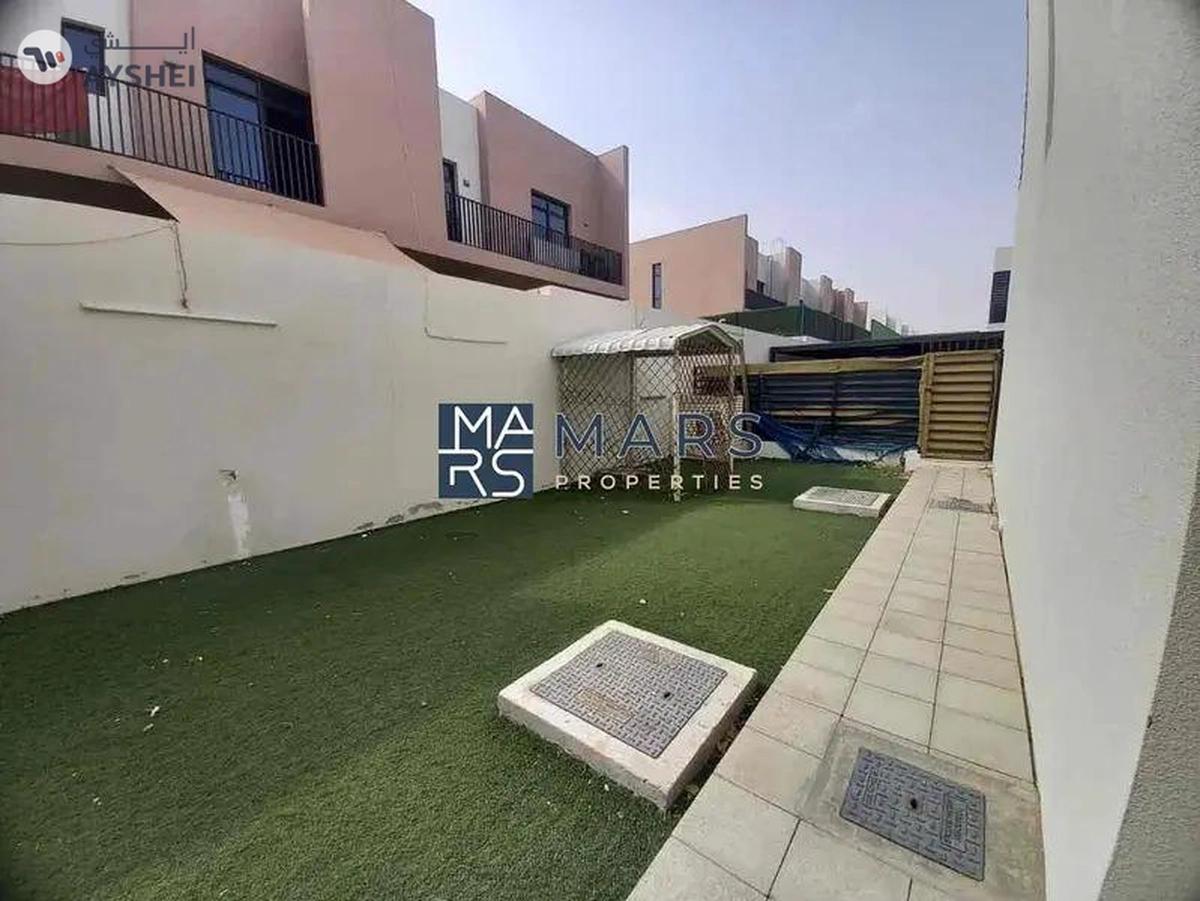The Lavish 4BHK + Majlis Villa For Rent in Nasma Residense-17-17