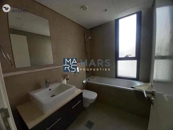 The Lavish 4BHK + Majlis Villa For Rent in Nasma Residense