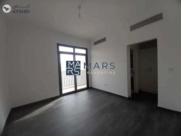 The Lavish 4BHK + Majlis Villa For Rent in Nasma Residense