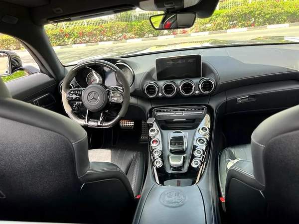 Mercedes-Benz AMG-GT S