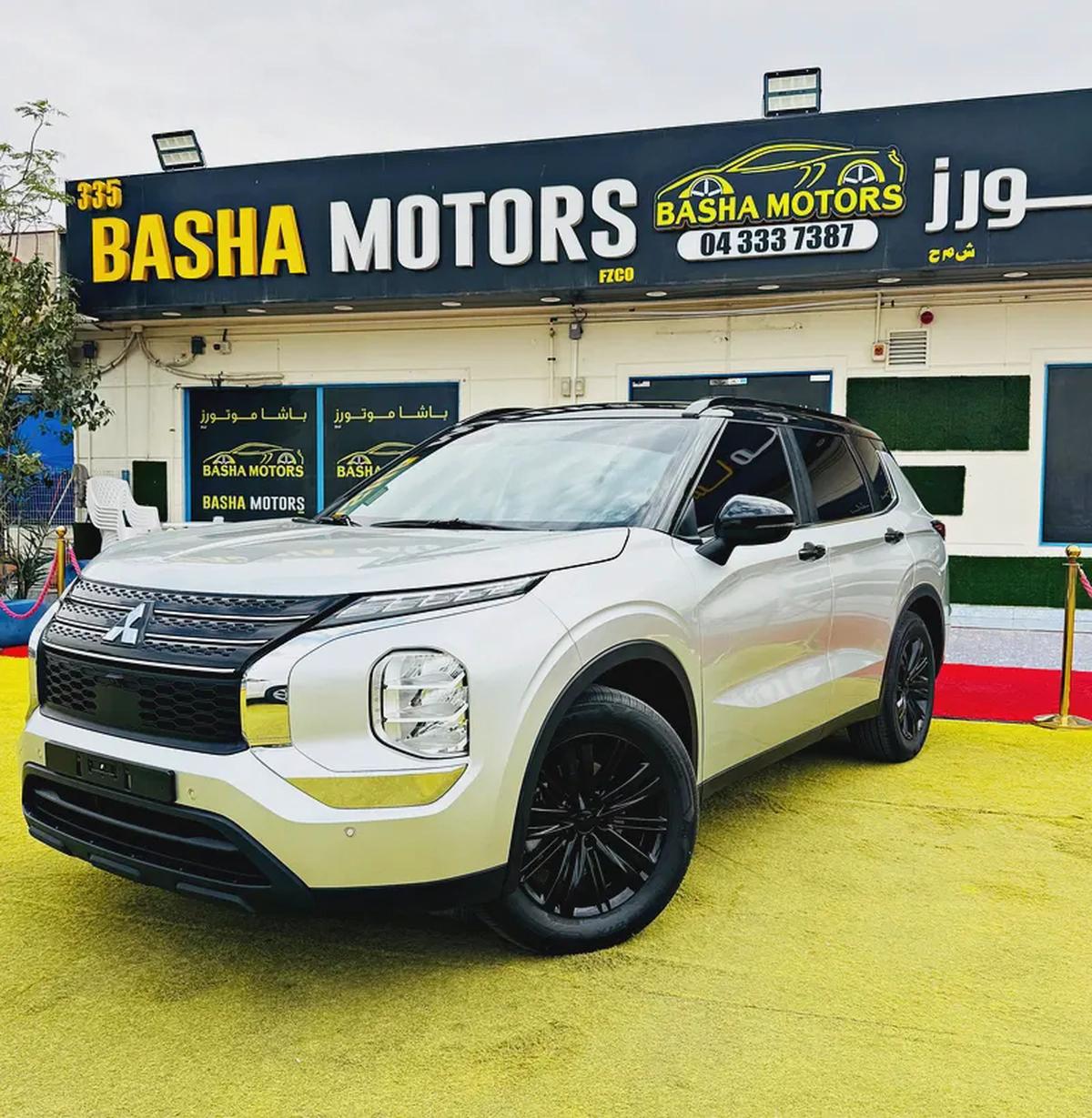 2023 Mitsubishi Outlander - GCC Specs - Like New!-1-1