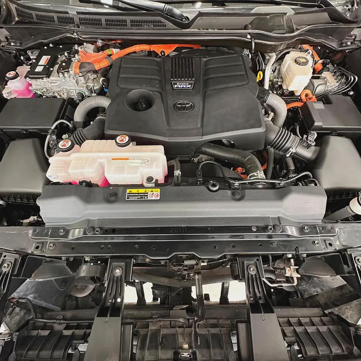 2024 Toyota Tundra Limited hybrid-11-11