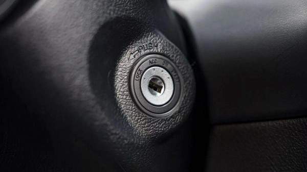 Toyota Hilux Toyota hilux 2.4L diesel mid option p.w MY24 for export only