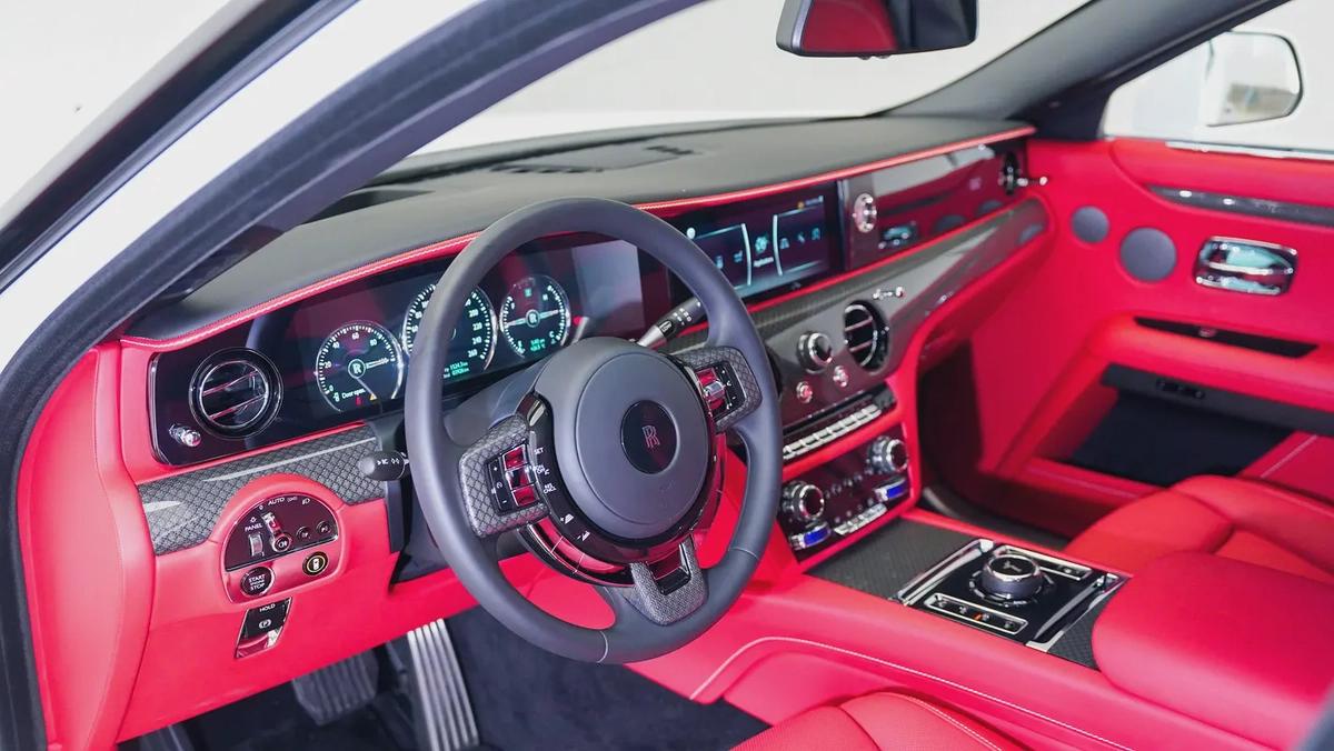 Ghost Black Badge | AED 15,136 PM | Up to 3 Years Unlimited Warranty |-3-3