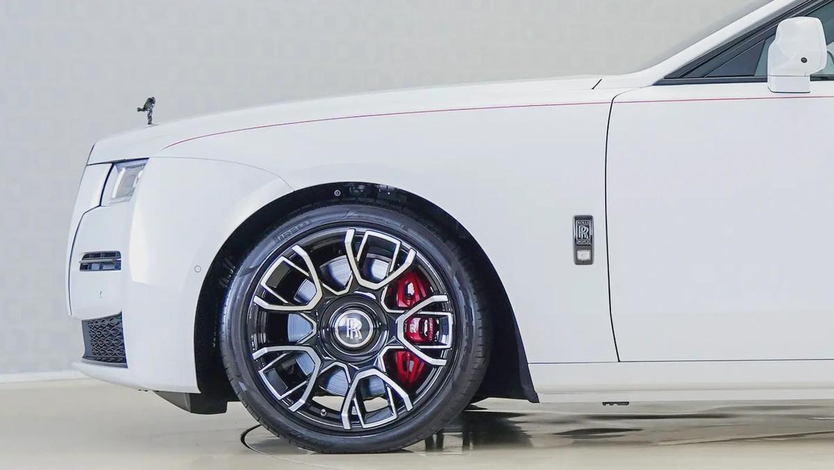 Ghost Black Badge | AED 15,136 PM | Up to 3 Years Unlimited Warranty |-9-9