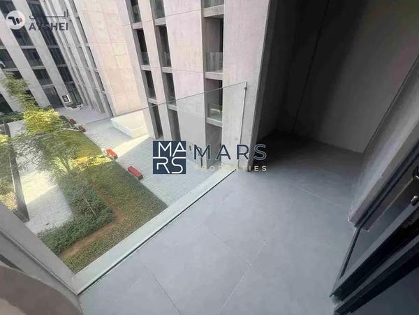 Brand new Studio for rent in Tiraz