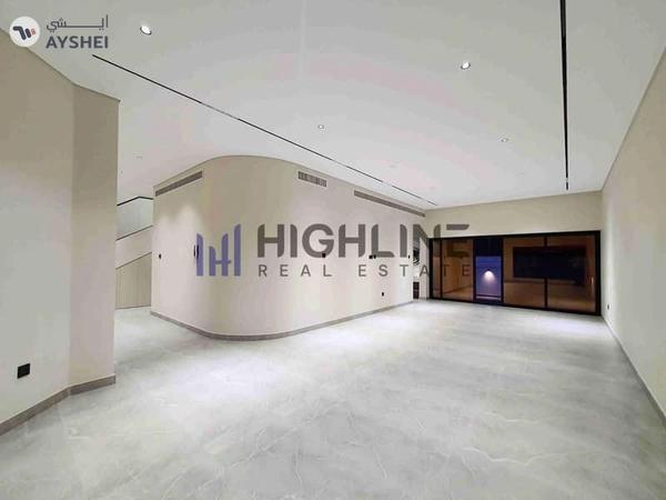 Exclusive 4-Bedroom Luxury Villa Near the Beach