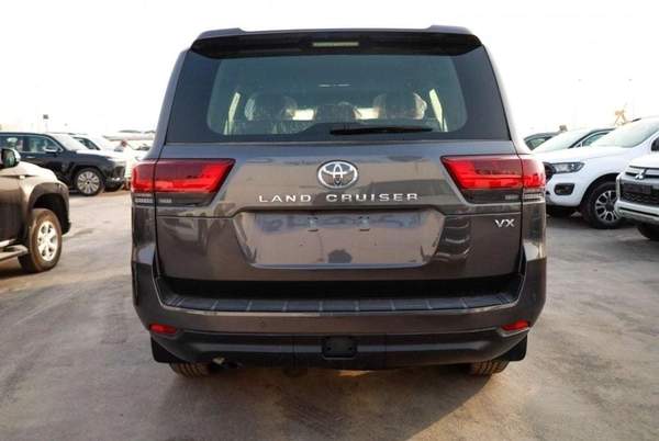 Toyota Land Cruiser Toyota Land Cruiser VX 4.0L Petrol 2024