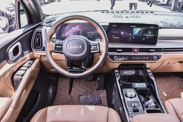 Kia Sorento 2025 | Korean Specs | Clean Title | 13K KM | Black | كيا سورينتو 2025 وارد كوري