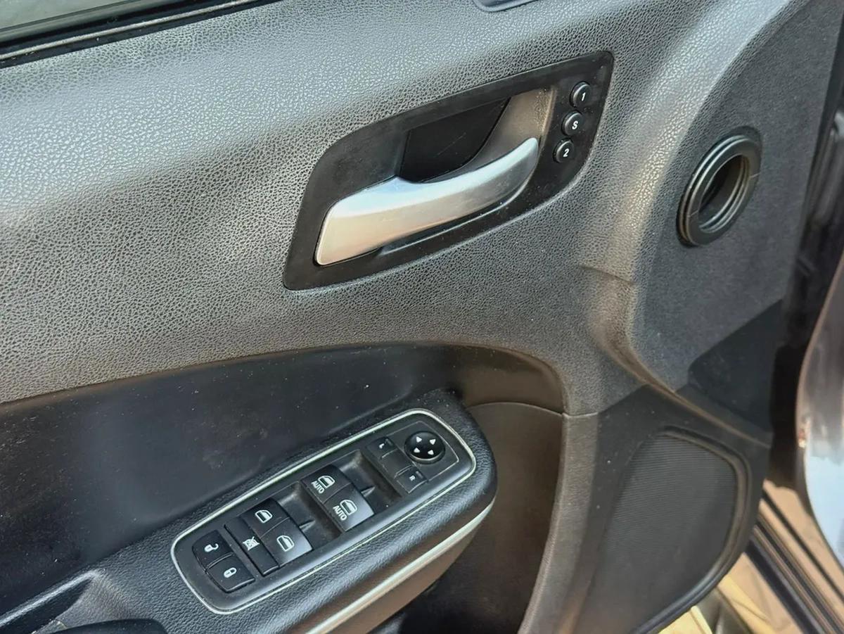 2019 Dodge Charger, 2019 American specs, fully loaded, converted to STR, in excellent condition.-13-13