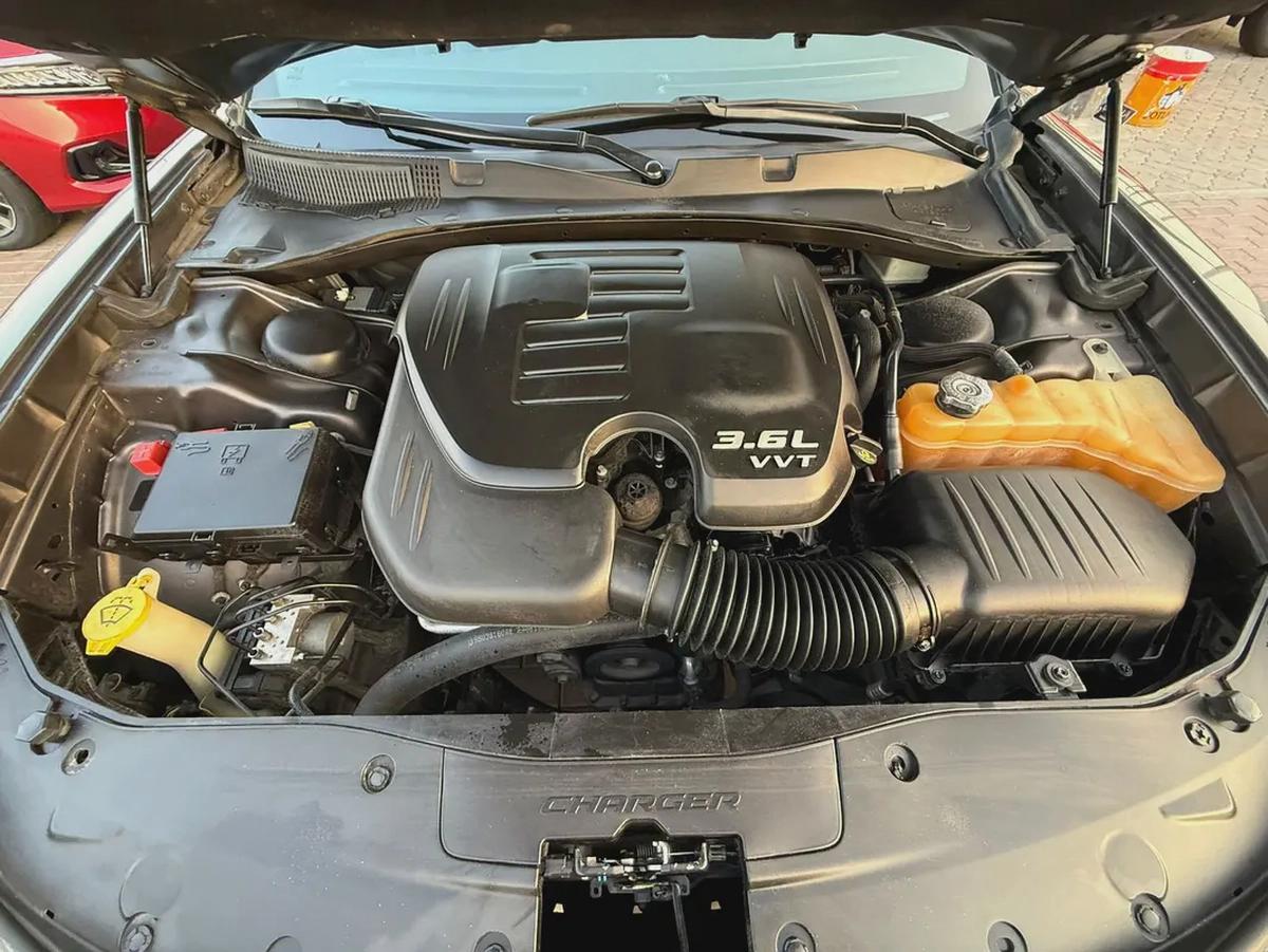 2019 Dodge Charger, 2019 American specs, fully loaded, converted to STR, in excellent condition.-19-19