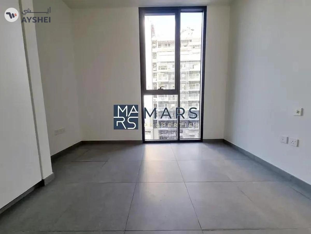 Luxury| Spacious| 2 Bedroom Apartment| With Balcony+ Covered Parking| Best Price-12-12