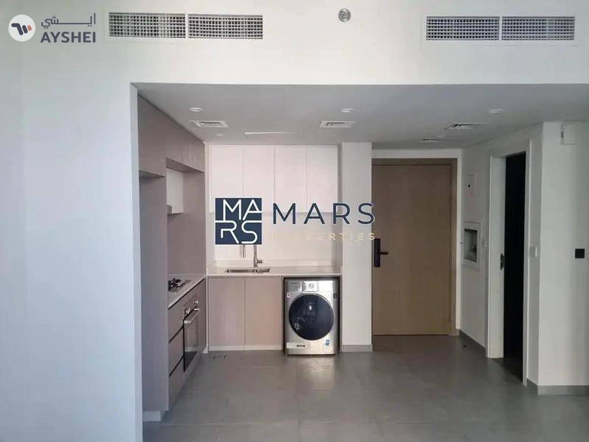 Luxury| Spacious| 2 Bedroom Apartment| With Balcony+ Covered Parking| Best Price-19-19