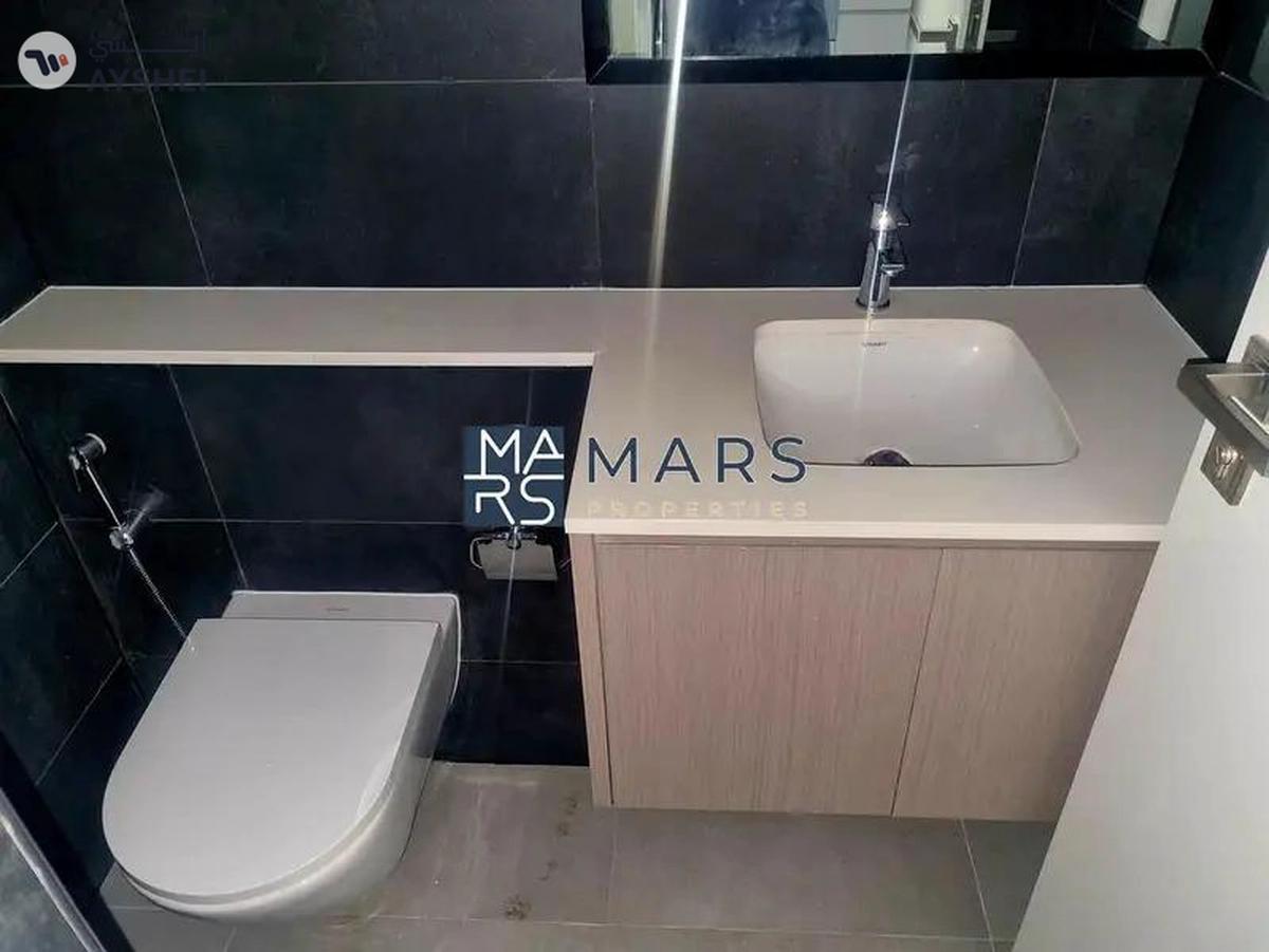 Luxury| Spacious| 2 Bedroom Apartment| With Balcony+ Covered Parking| Best Price-22-22