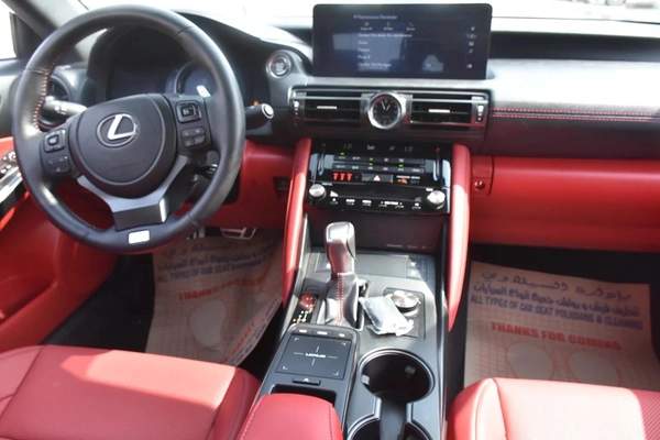 IS300 F AWD 2023 | BLACK ( REF-ACD )