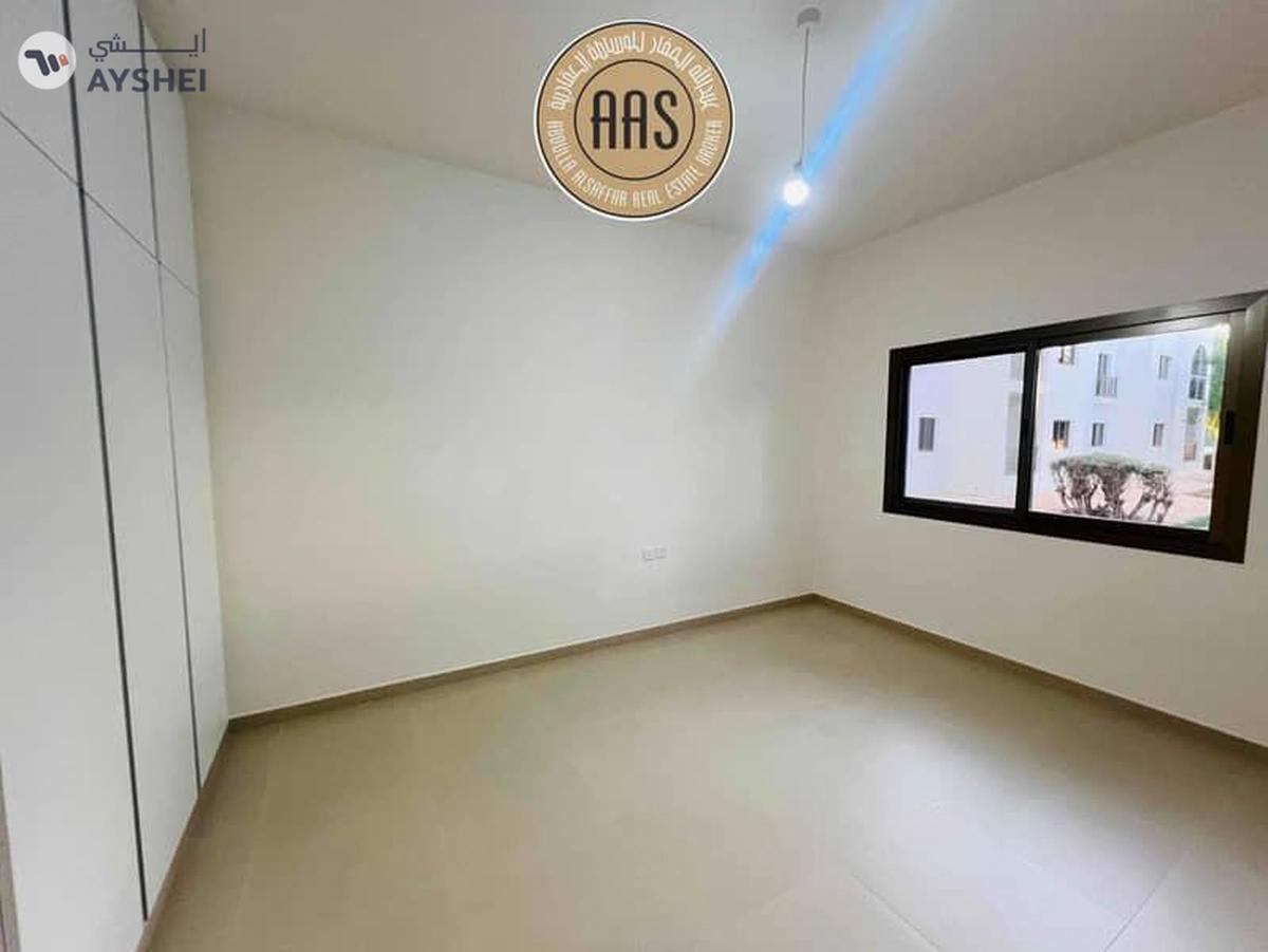 One Month Free 2-BHK Close To Manchester School-3-3