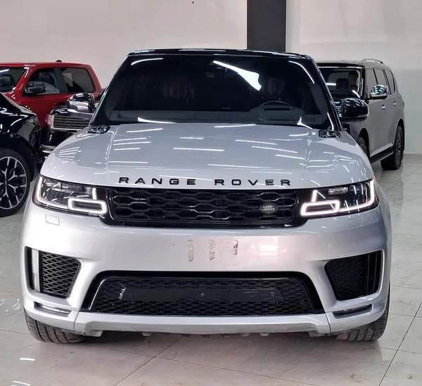 Land Rover Range Rover Sport Supercharged 2021 - GCC/Other Specs