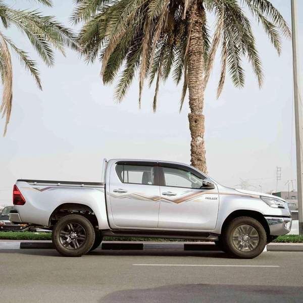 Toyota Hilux GLX AT 2.7L