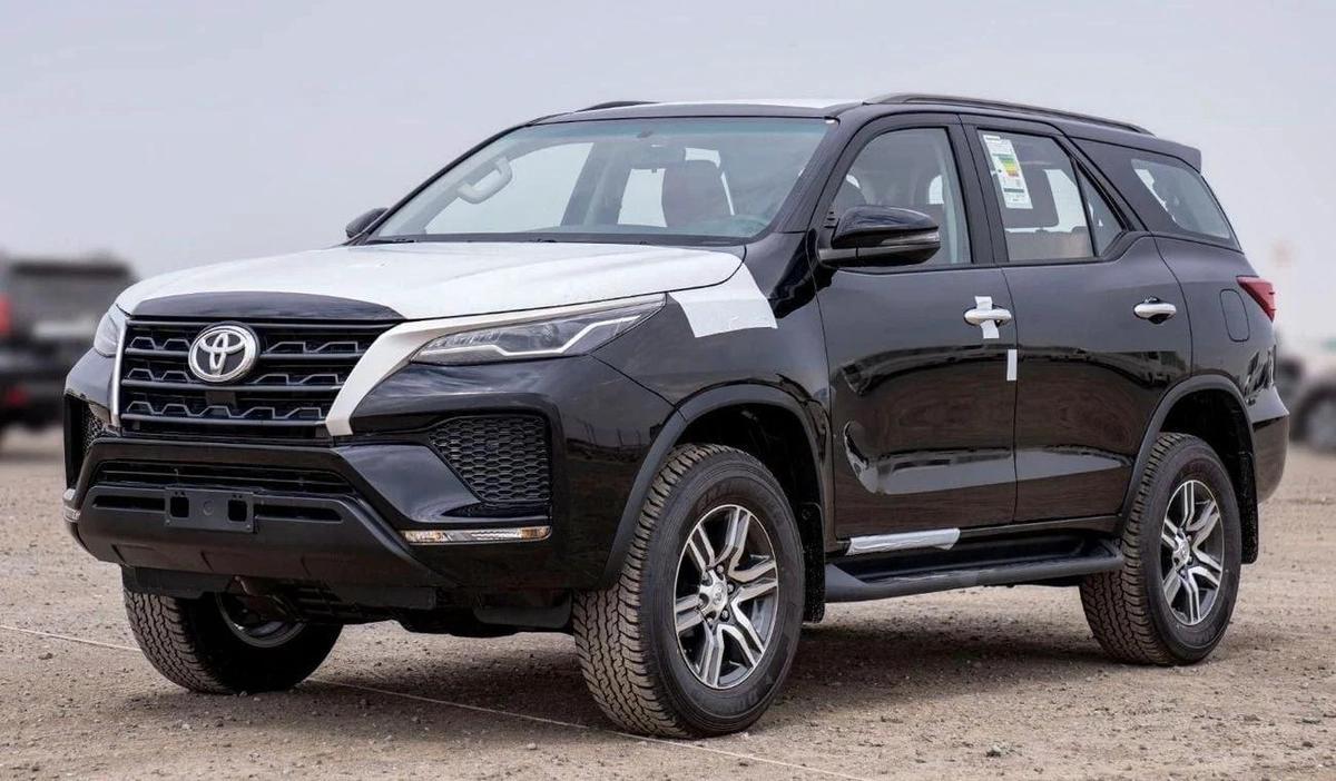 Toyota Fortuner Toyota Fortuner 2.7L Petrol AT MY2025 only for export-0-0