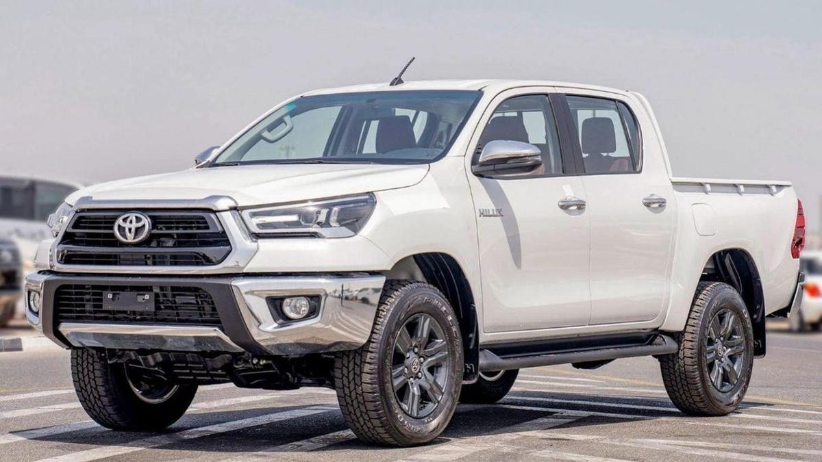 Toyota Hilux TOYOTA HILUX DC 2.7P MT 4X4 MY2023 – WHITE-2-2