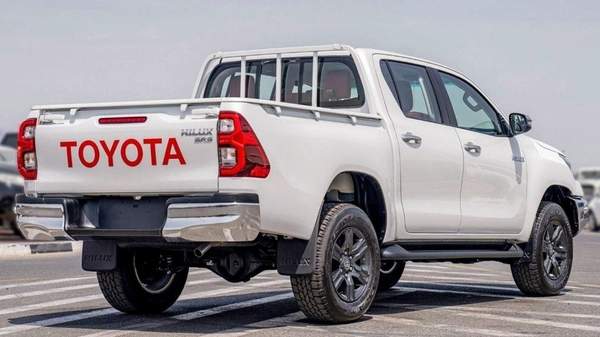 Toyota Hilux TOYOTA HILUX DC 2.7P MT 4X4 MY2023 – WHITE