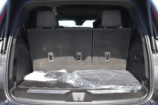 CADILLAC ESCALADE LUXURY 2023 | BLACK