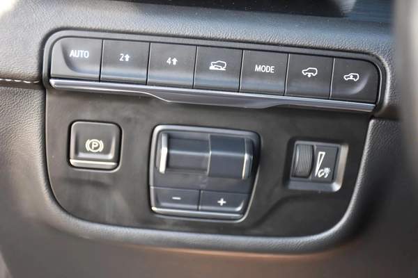 CADILLAC ESCALADE LUXURY 2023 | BLACK