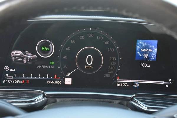 CADILLAC ESCALADE LUXURY 2023 | BLACK