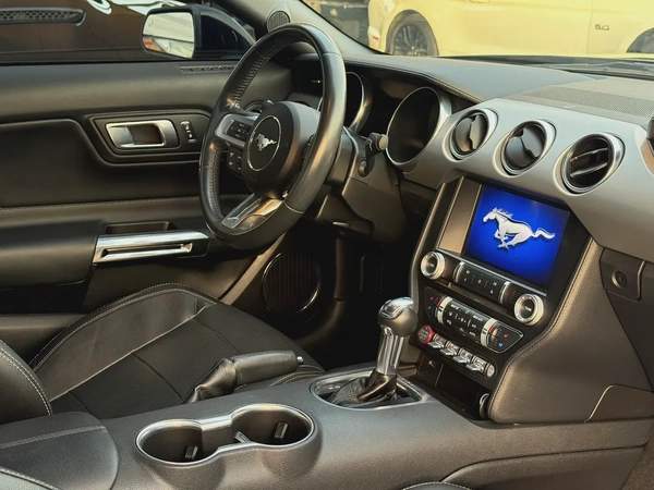 فورد موستنج جى تى 5.0 2023 V8