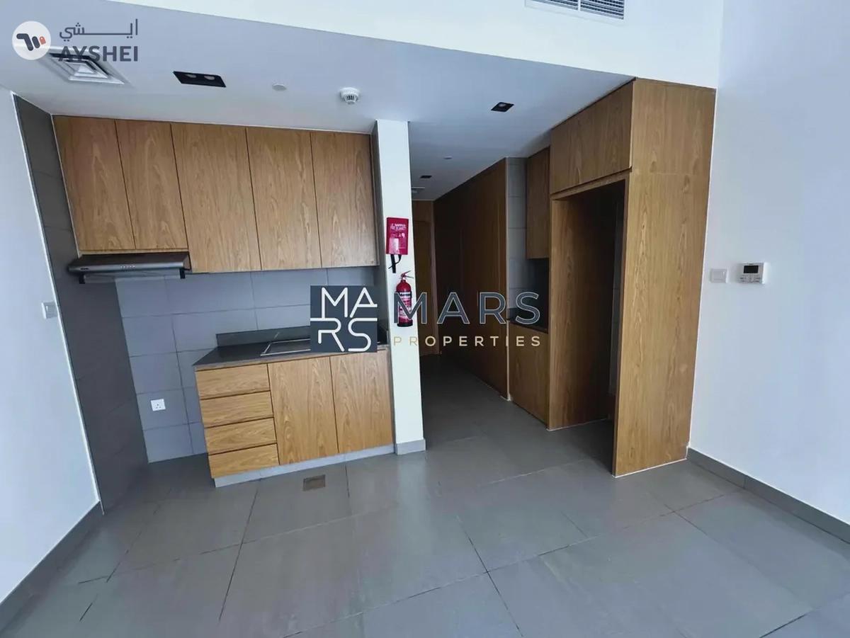 Luxurious brand new studio with balcony and all facilities in modern community-8-8