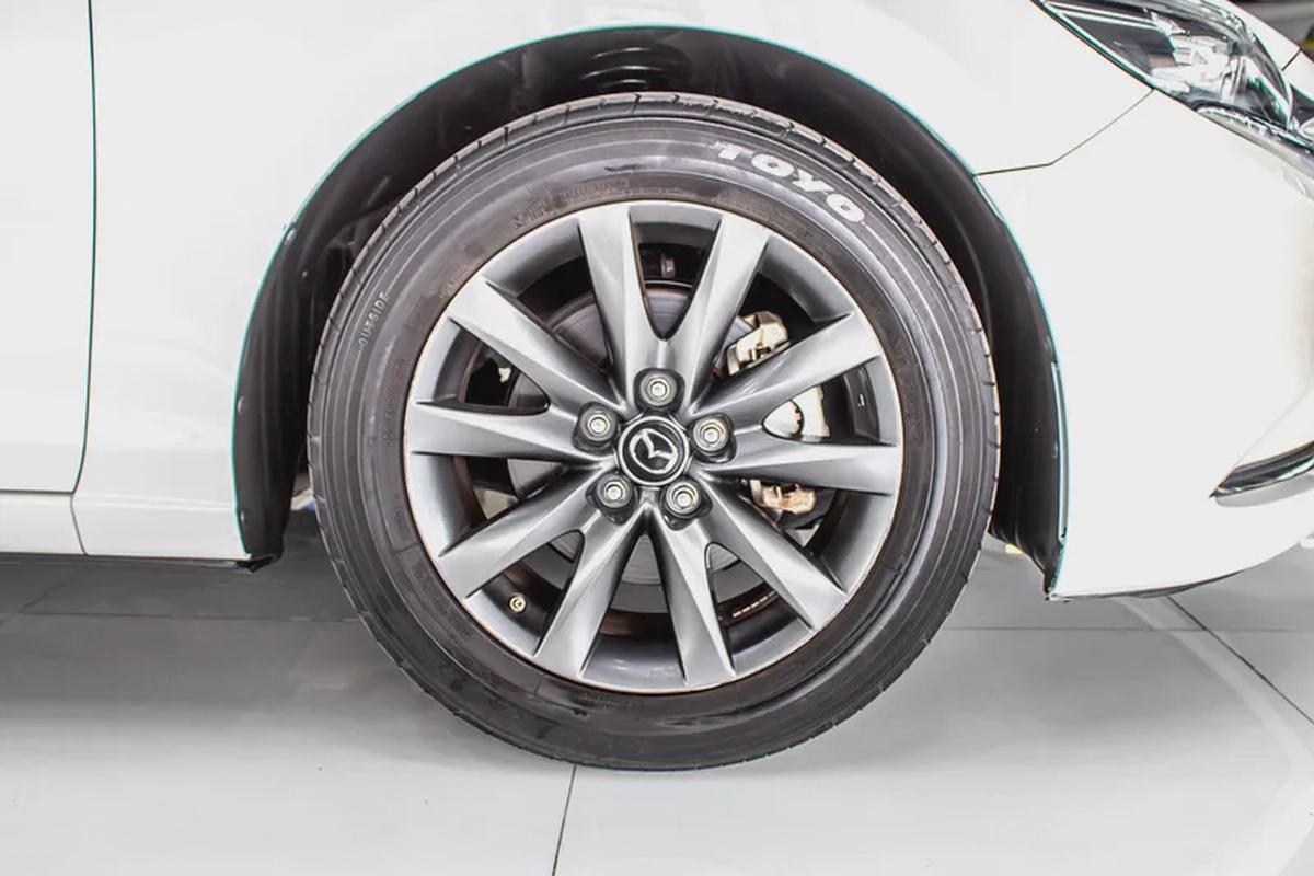 WARRANTY 1 YR / 20000 KM | GCC | 2.5 L | AED 1100 |-7-7