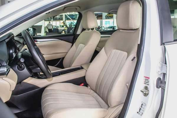 WARRANTY 1 YR / 20000 KM | GCC | 2.5 L | AED 1100 |