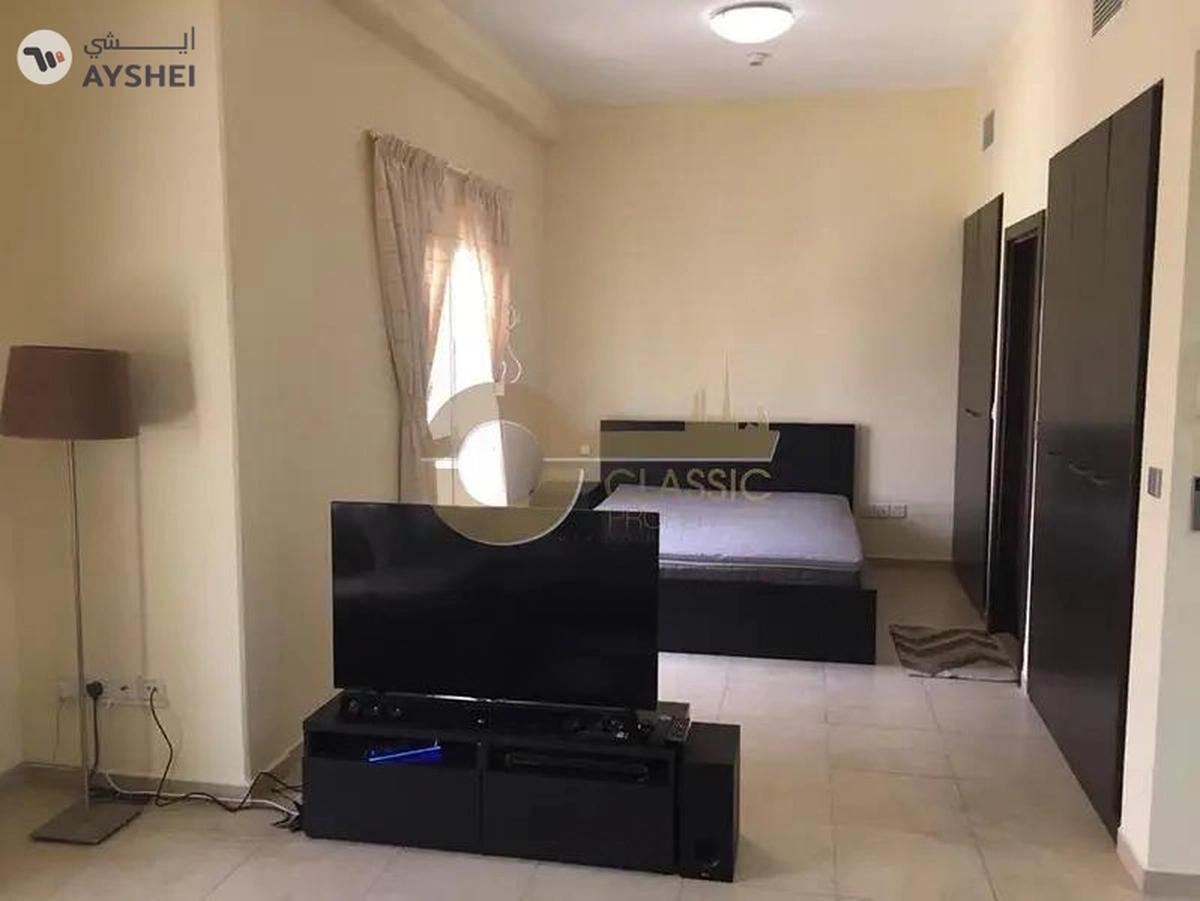 Great Deal | Well Maintained | Mid Floor Studio-5-5