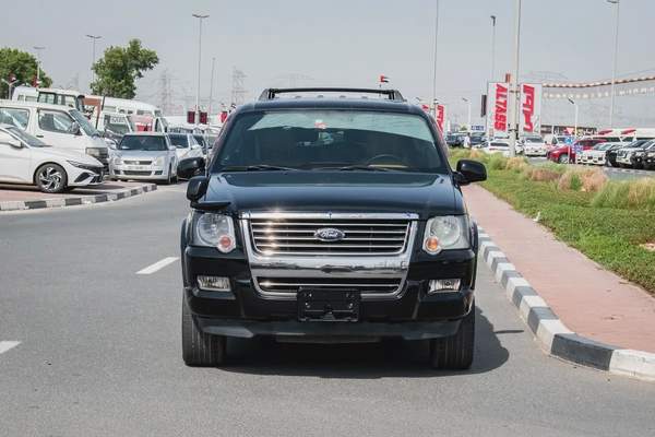 2007 - FORD EXPLORER - GOOD CONDITION - ONLY 95,000 KM
