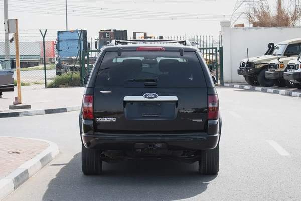 2007 - FORD EXPLORER - GOOD CONDITION - ONLY 95,000 KM