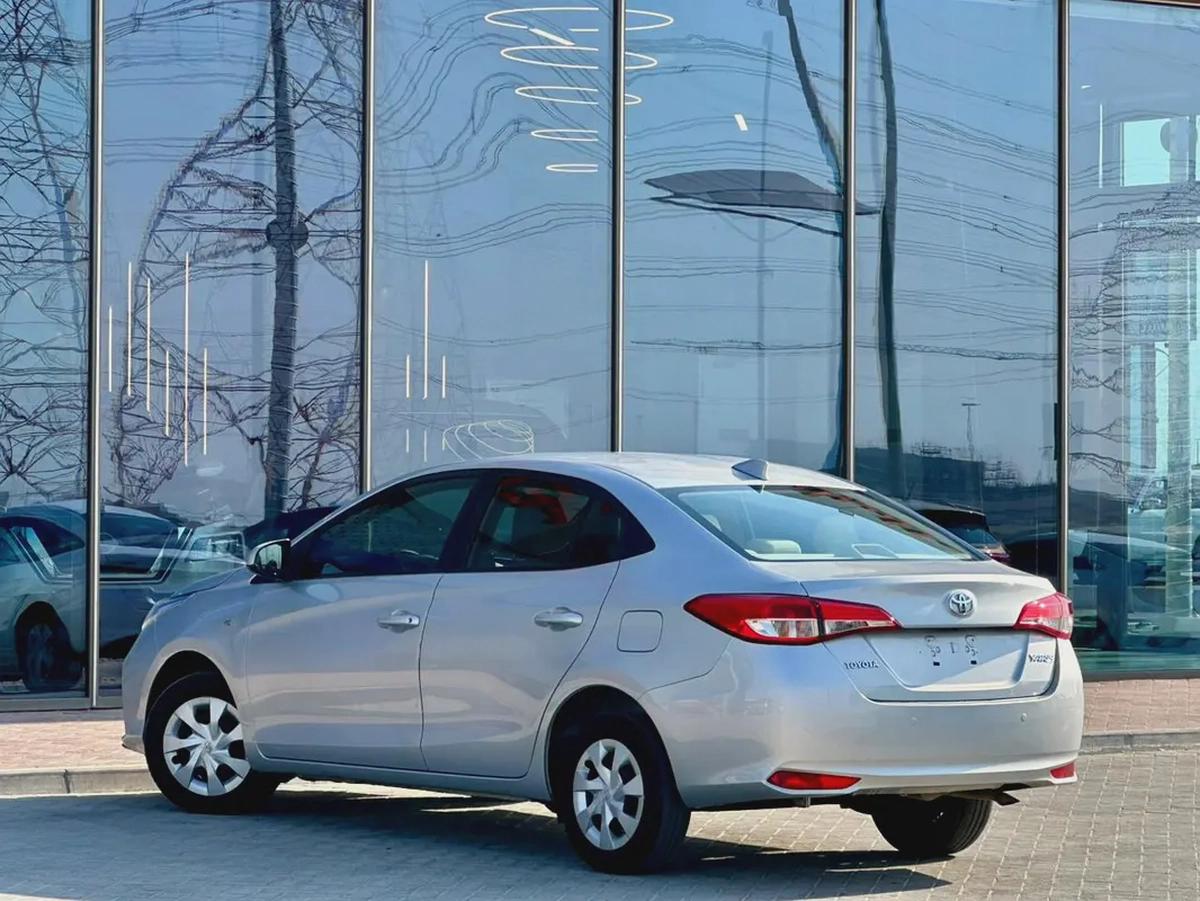 TOYOTA YARIS 2022 1.5L GCC (580/-MONTHLY)-3-3