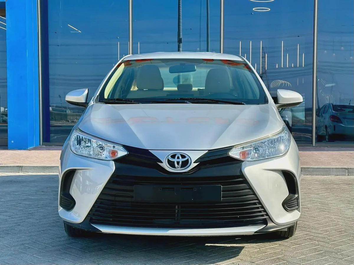TOYOTA YARIS 2022 1.5L GCC (580/-MONTHLY)-6-6
