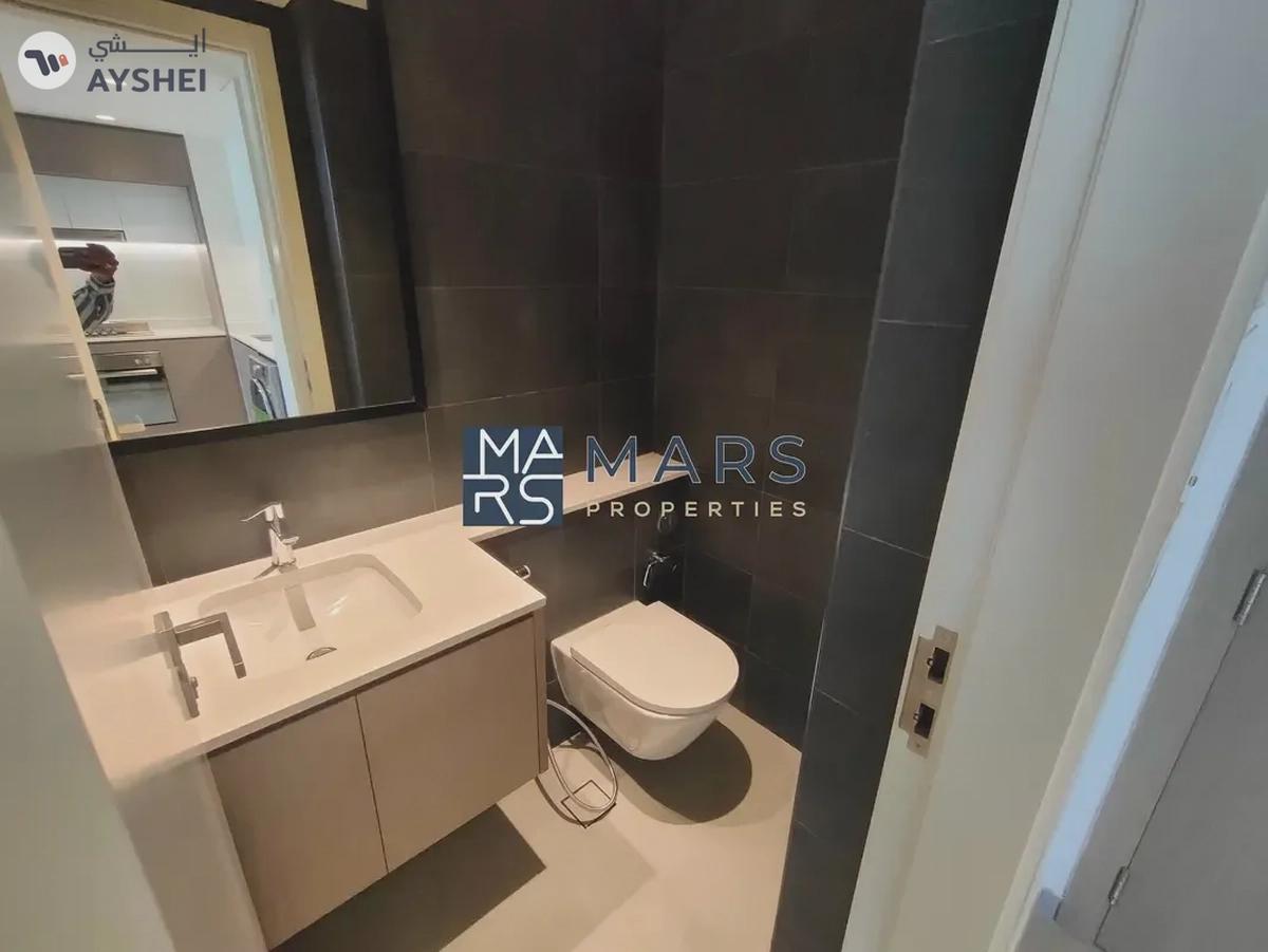 | Brand New | 2 bedroom | 3 bathroom | Big Balcony |-2-2