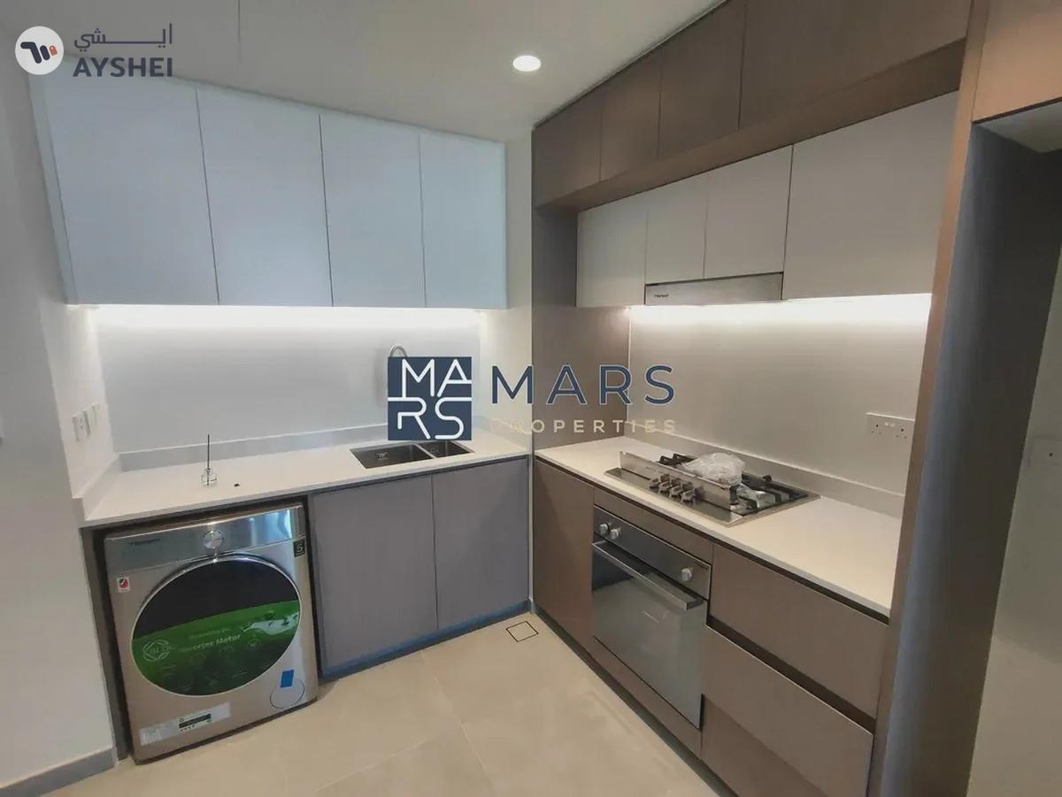 | Brand New | 2 bedroom | 3 bathroom | Big Balcony |-4-4