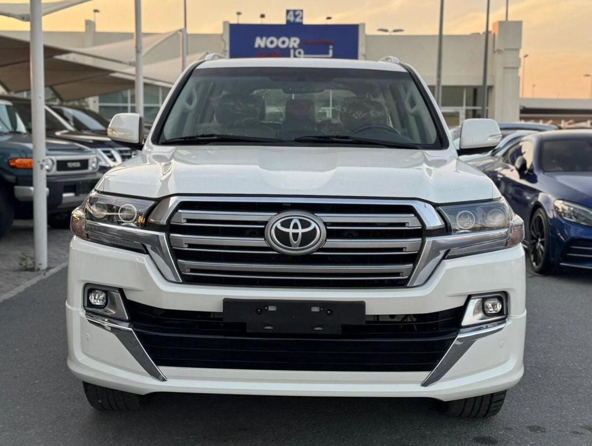 Toyota Land Cruiser EXR 4.0L AWD-0-0