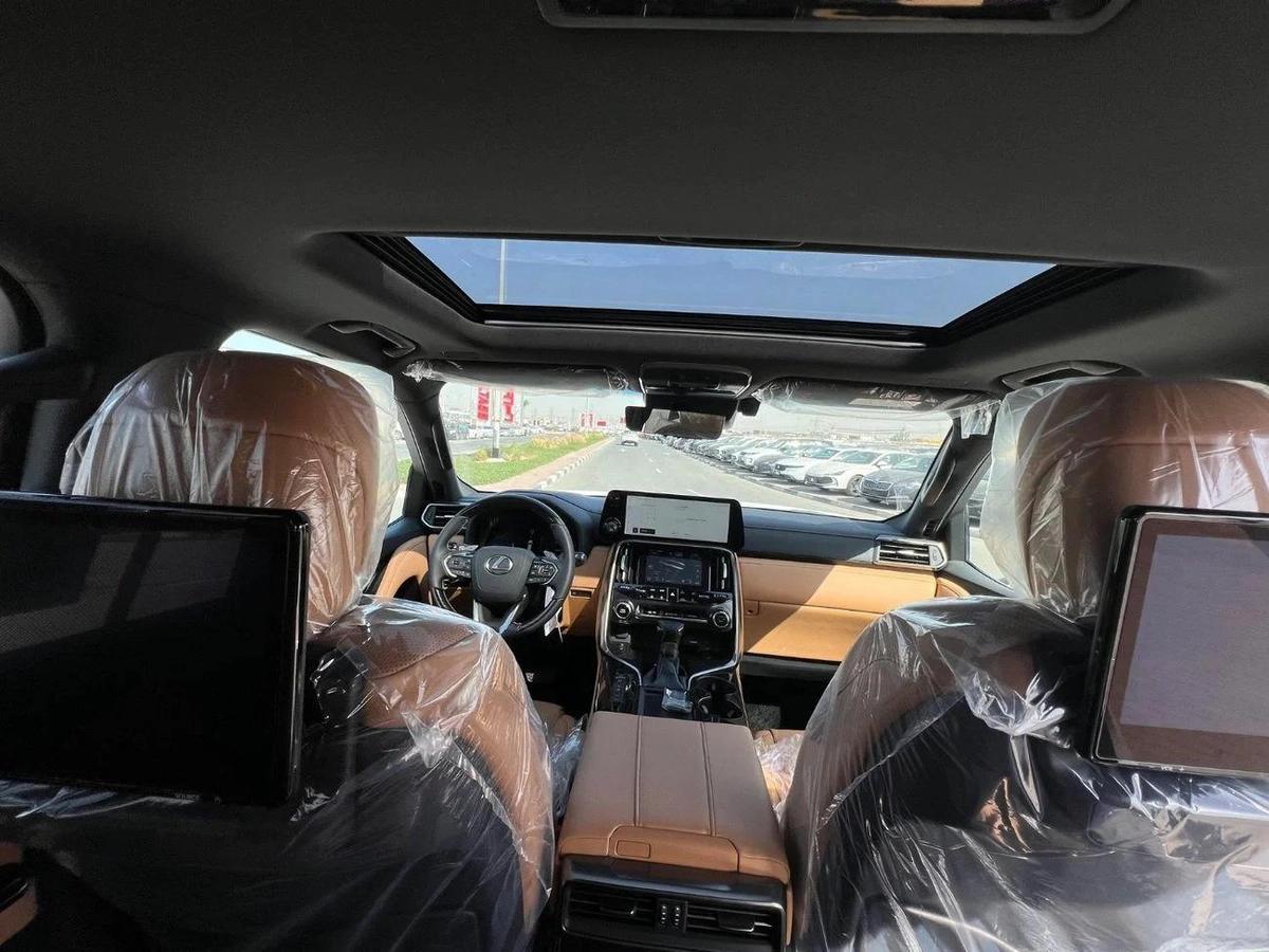 Lexus LX 600 SIGNATURE-10-10