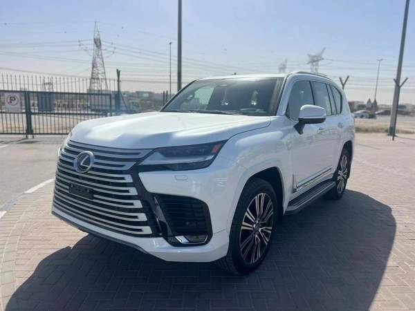 Lexus LX 600 SIGNATURE