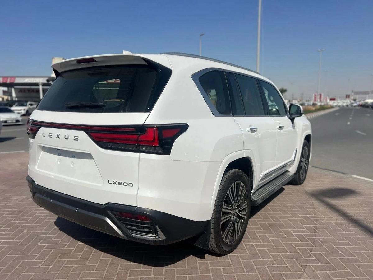 Lexus LX 600 SIGNATURE-9-9