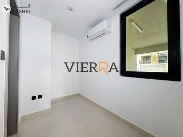 Brand New l Modern Layout l Ready To Move In