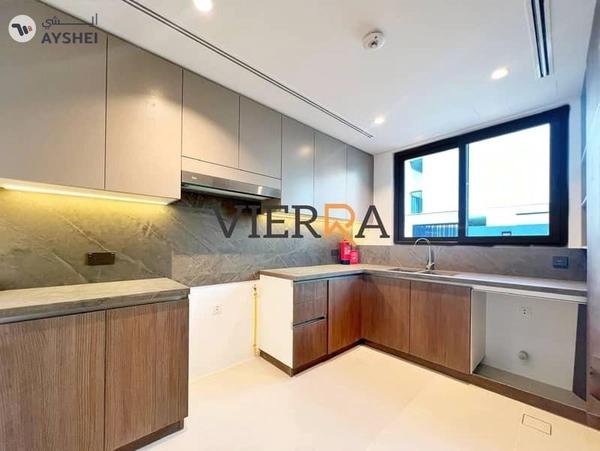 Brand New l Modern Layout l Ready To Move In